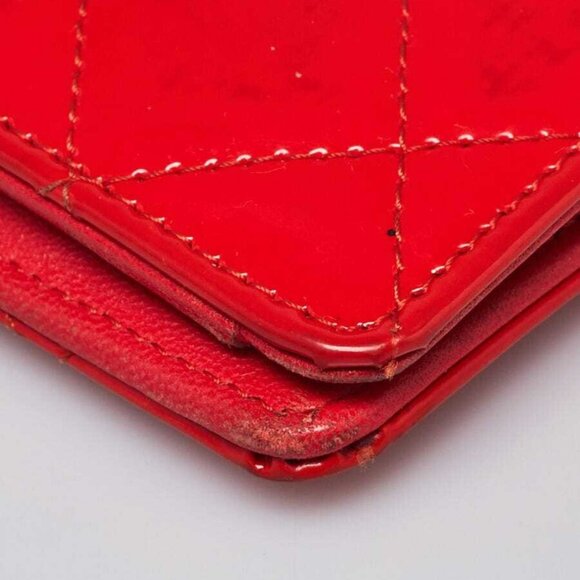 Chanel Orange Quilted Patent Leather Reissue L Yen Wallet - Picture 3 of 9